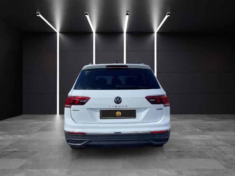 
 Volkswagen Tiguan Allspace Life 2.0 TDI 110kW (150CV) DSG 4Motion 2022 full									