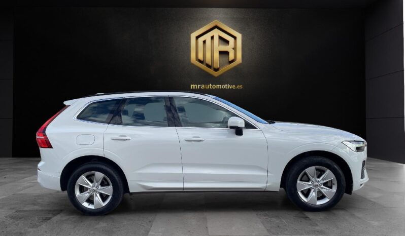 
 Volvo XC60 2.0 B4 D Momentum Pro Auto 2021 full									