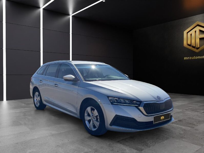 
 Skoda Octavia Combi 2.0 TDI 110kW(150CV) DSG Ambition familiar 2022 full									