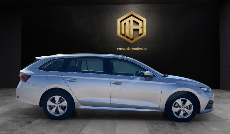 
 Skoda Octavia Combi 2.0 TDI 110kW(150CV) DSG Ambition familiar 2022 full									