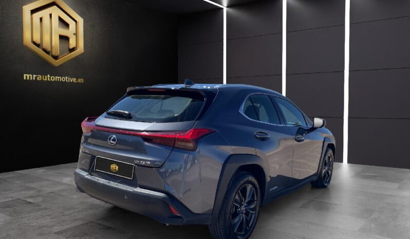 
 Lexus UX 2.0 250h Business 2022 full									