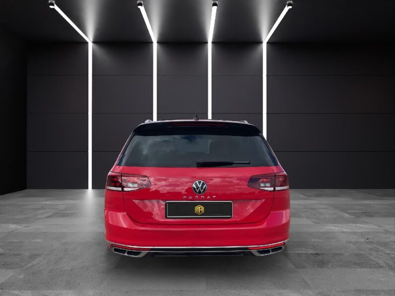 
 Volkswagen Passat Variant R-Line 2.0 TSI 140kW (190CV) DSG familiar 140kW 2022 full									