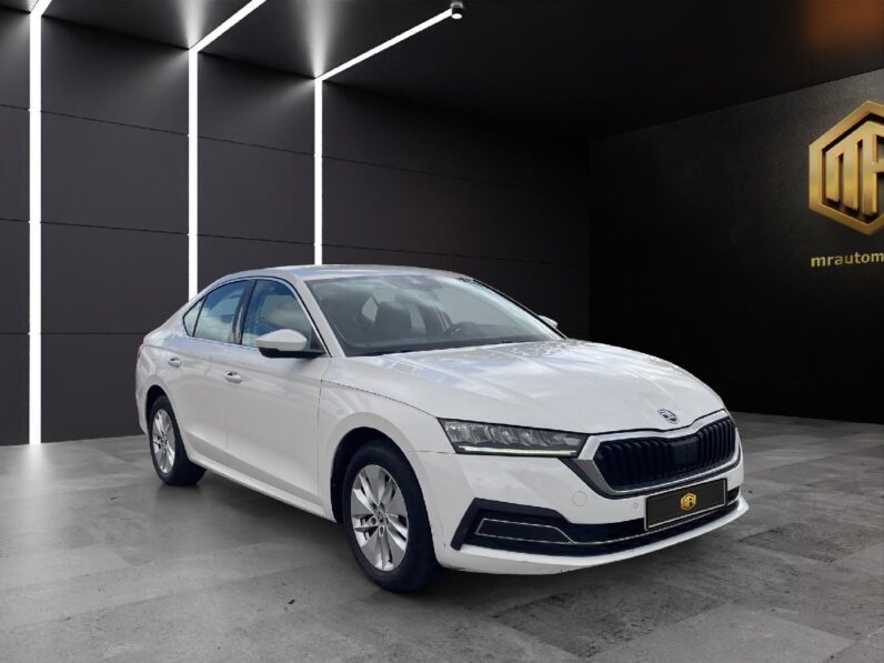 
 Skoda Octavia 2.0 TDI 85kW (115 CV) Manual Ambition 2023 full									