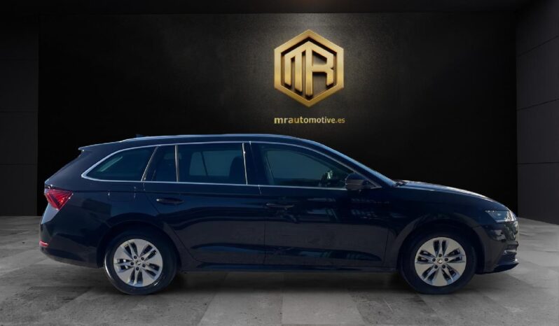 
 Skoda Octavia Combi 2.0 TDI 110kW(150CV) DSG Ambition familiar 2023 full									