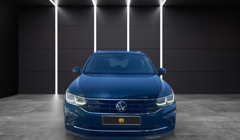 
 Volkswagen Tiguan  Life 2.0 TDI 110kW (150CV) 2022 full									