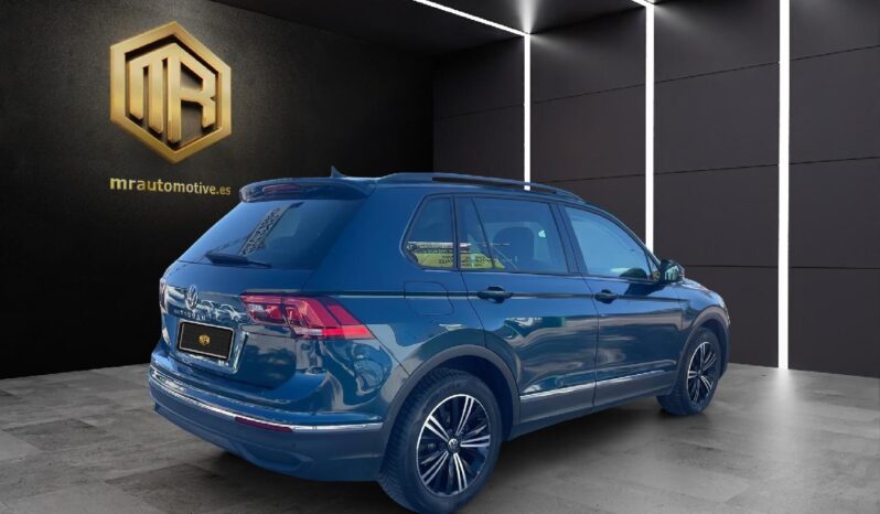 
 Volkswagen Tiguan  Life 2.0 TDI 110kW (150CV) 2022 full									