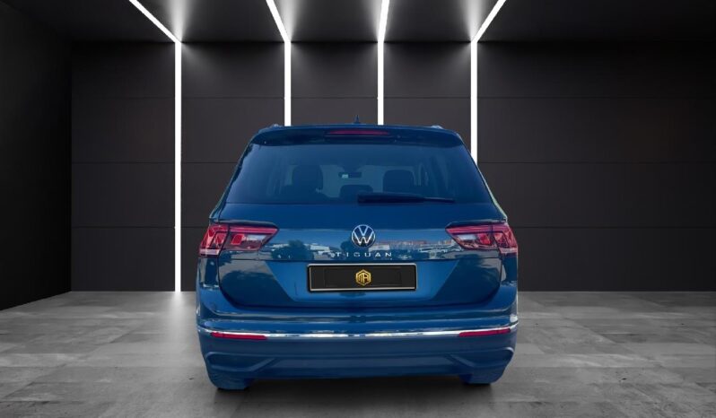 
 Volkswagen Tiguan  Life 2.0 TDI 110kW (150CV) 2022 full									